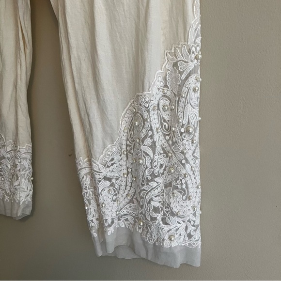 Vintage Cream Crop Pants - Picture 4 of 6